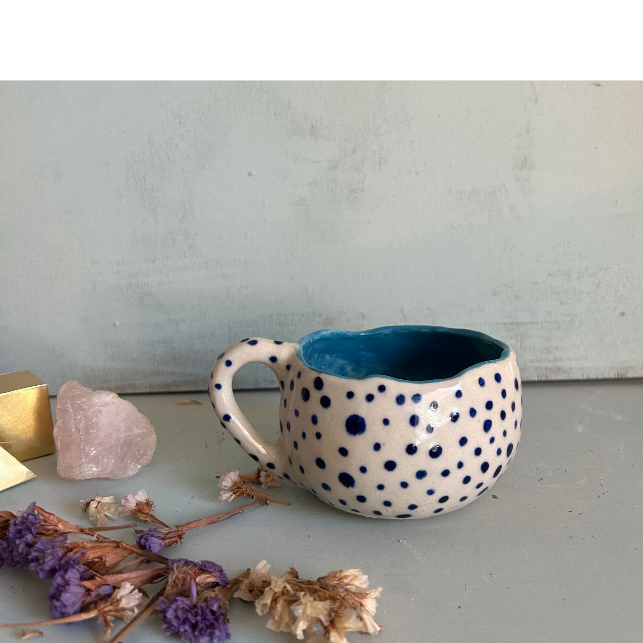 Taza Mediana Blanca con Lunares Azul Oscuro - Imagen 8